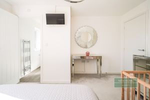 Photo 28- click for photo gallery